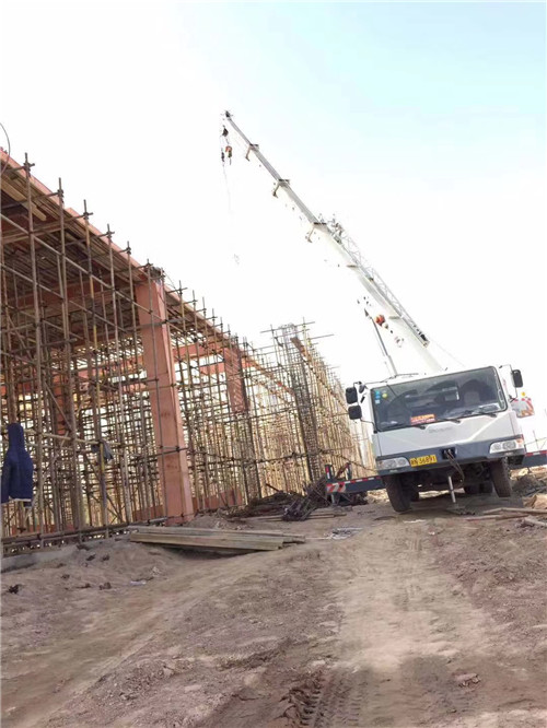 龙江县25 吨、50 吨吊车怎么选？多大重量 / 半径适合对应车型？