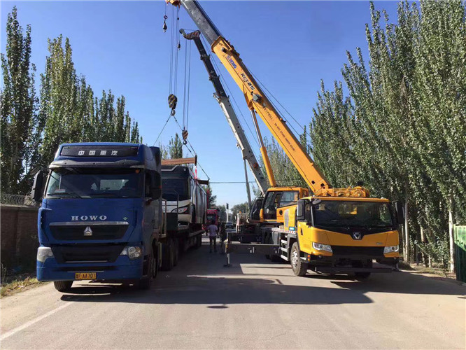 龙江县“省油又稳当”—— 吊车的 “智能节能” 技术