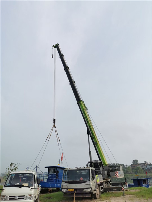 龙江县桥梁建设吊装案例